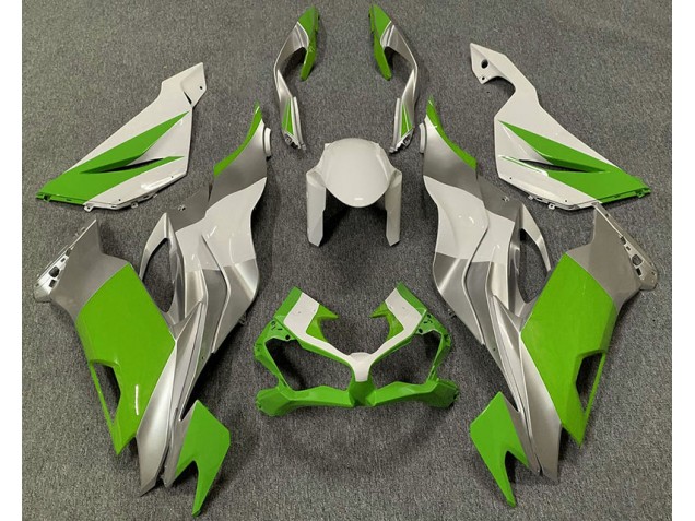 Grün-Weiß & Silber 2019-2023 ZX6R Motorrad Verkleidungen